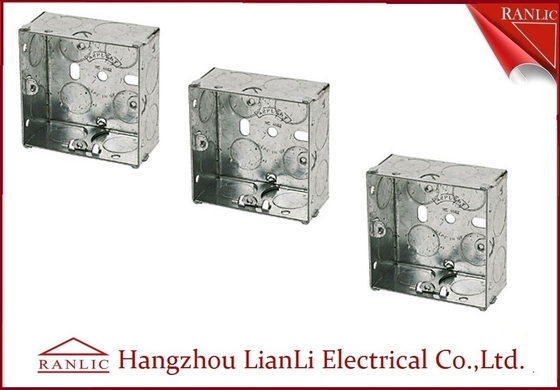 चीन पीतल टर्मिनल के साथ 75 मिमी * 75 मिमी स्टील इलेक्ट्रिकल गिरोह बॉक्स 20 मीटर 25 मिमी छेद 25 आपूर्तिकर्ता